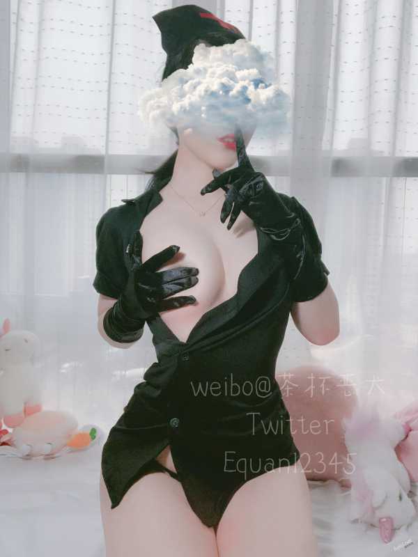 恶犬 堕落的黑护士 [29P+3V/699M]