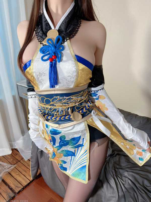 麻酥酥哟 cos胡桃女神 [83P+1V/1.64G]