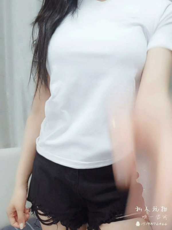 私人玩物 白T热裤水晶棒 [4P+2V/186M]