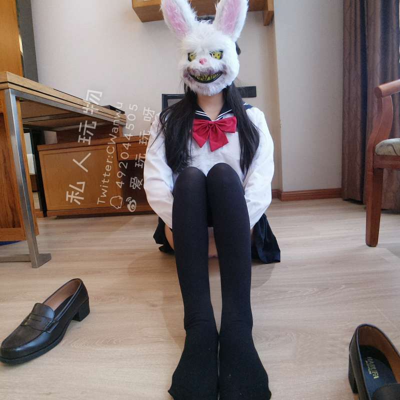 私人玩物 20.01.26作品恶魔兔兔Jk学生制服 [37P+3V/972M]