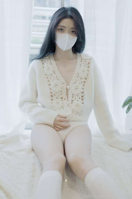 HongKongDoll(玩偶姐姐) 写真图集 [518P/564M]