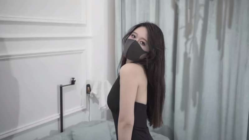 桥本香菜 NTR长腿人妻的报复(4K60帧) [1V/7.82G]