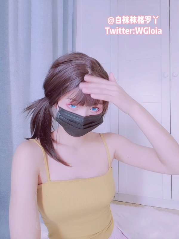 白袜袜格罗丫 黑丝水晶棒 [6P+1V/1.7G]