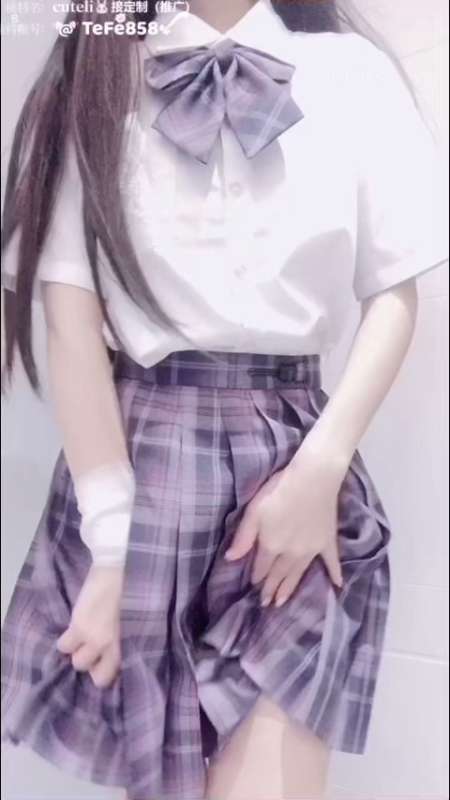 cuteli (小琳)蓝色JK黑白袜 [1V/599M]