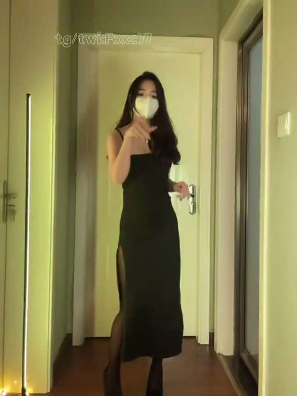 Fxxc7M娅旖可哇塞舞蹈合集 [55V/708M]