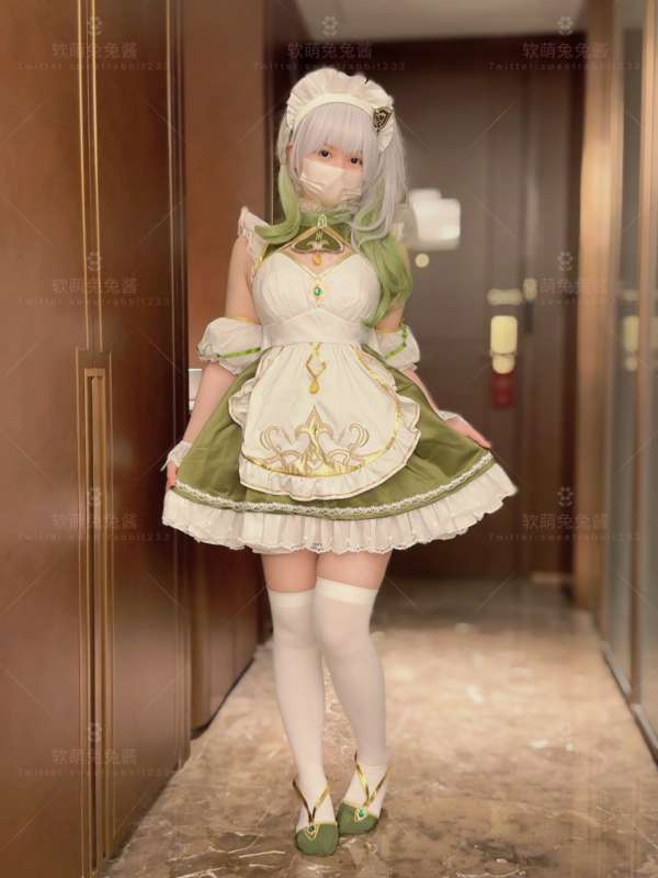 粉嫩网红软萌兔兔酱小秘书一日女仆 [90P+2V/1.36G]