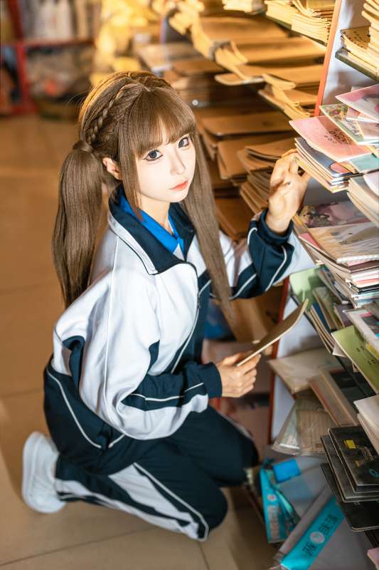 高质量coser蠢沫沫奇遇记3 [104P/765M]