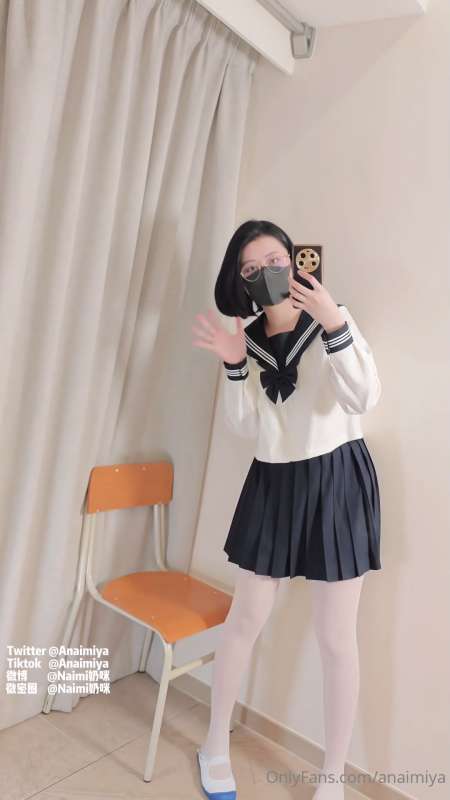 反差网红Naimi奶咪(奶味小咪)新年新作合集 [2V/506M]