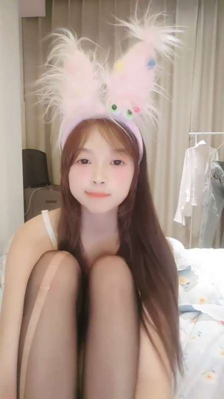 甜妹桃井甜荟直播秀 [4V/2.98G]