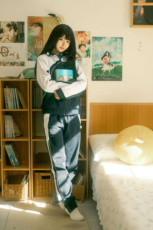 高质量coser rua阮阮写真作品七套合集 [380P+1V/2.69G]