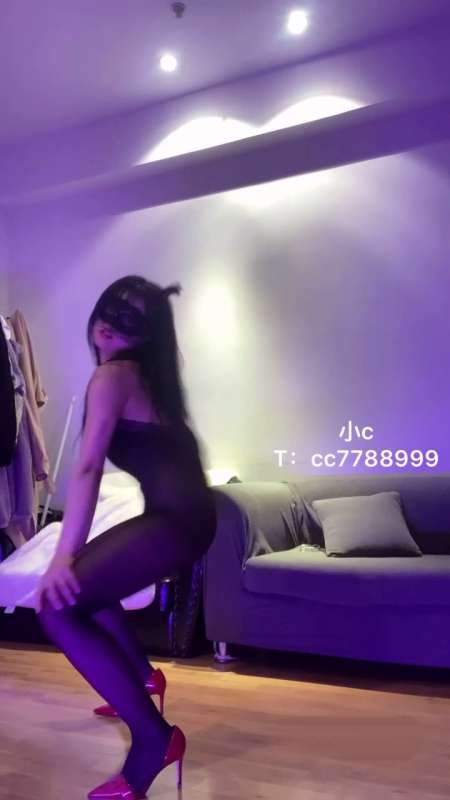 伊南娜(小c)劲舞摇作品合集 [3V/1.07G]