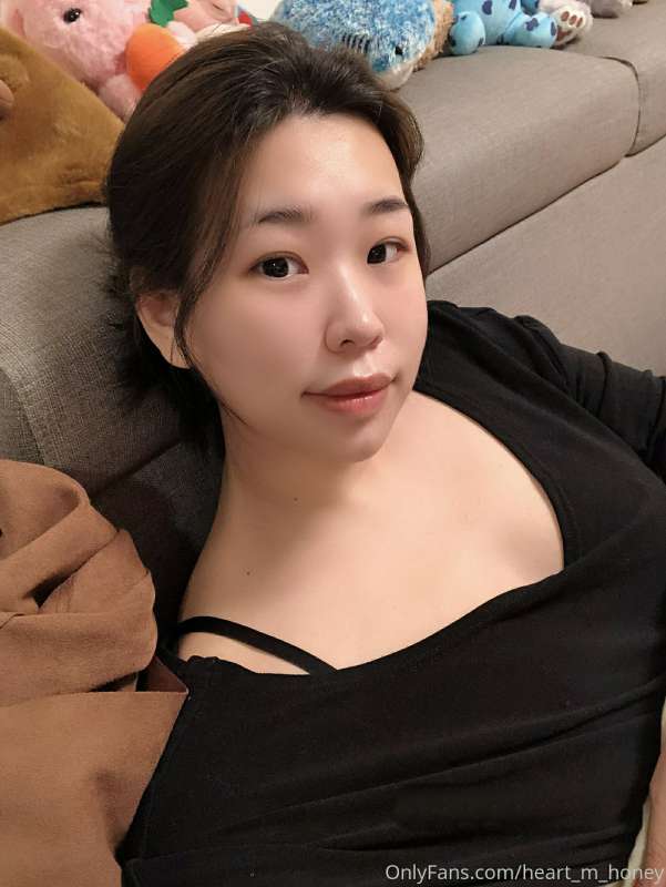 网红蜜糖(heartmhoney)OF私拍视图合集 [761P+16V/2.32G]