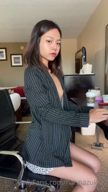 Hanna Zuki作品合集 [323P+73V/5.01G]