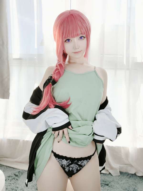 高颜值coser Asagiriai写真作品九套新作合集 [278P/618M]