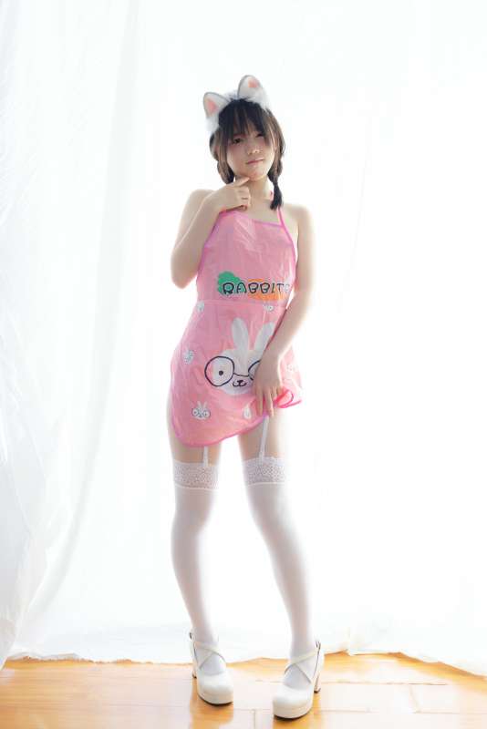 少女秩序内部定制小鱼肚兜 [92P+1V/1.37G]