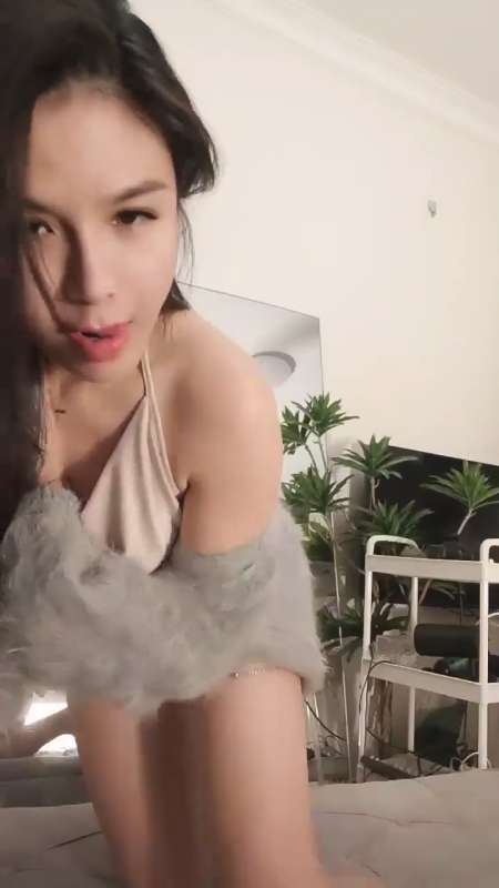 知性美女御姐小颜直播合集 [3V/2.34G]