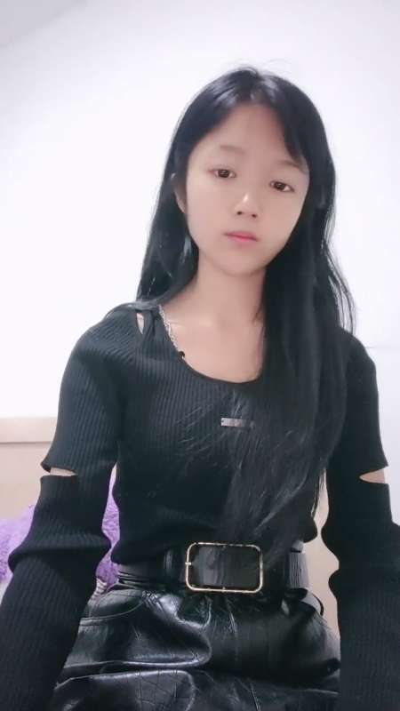 双马尾可爱妹子湿湿直播合集 [5V/2.03G]