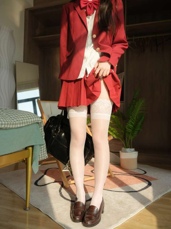 紧急企划小恩定制优等生 [123P+1V/965M]