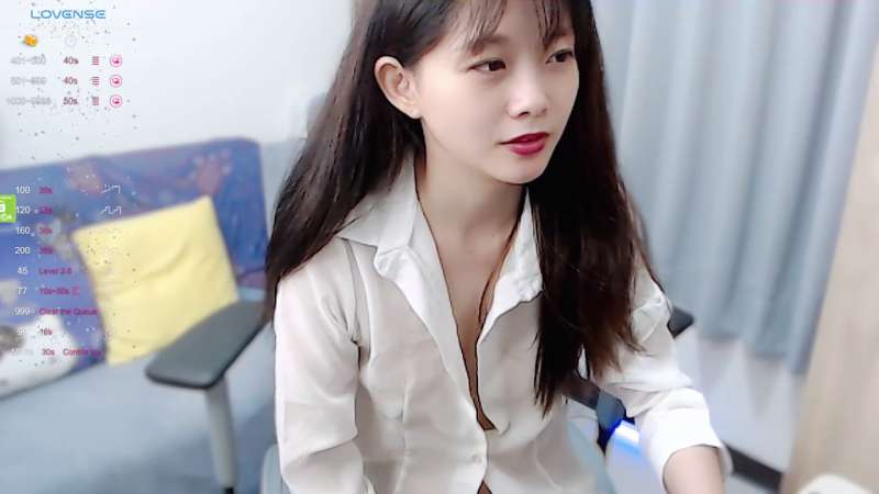 清纯系女神tw_peggy111直播合集 [8V/2.93G]