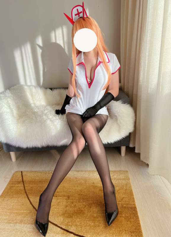 白虎网红小kong尺度作四套合集 [24P+8V/1.94G]