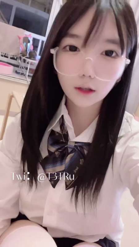 网红莉犬酱私拍视图合集 [197P+10V/143M]