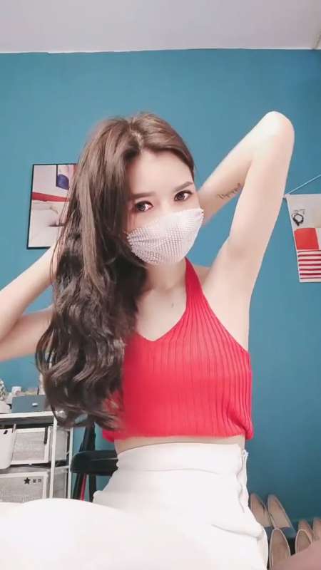 逆天大长腿小丫狸直播合集 [3V/2.05G]