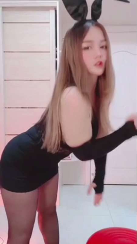 D音社会人网红李孝利热舞与尺度作合集 [98V/1.14G]