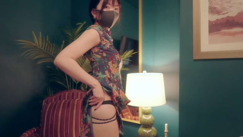 女神玩偶姐姐HongKongDoll十月新作旗袍完整版 [9V/2.9G]