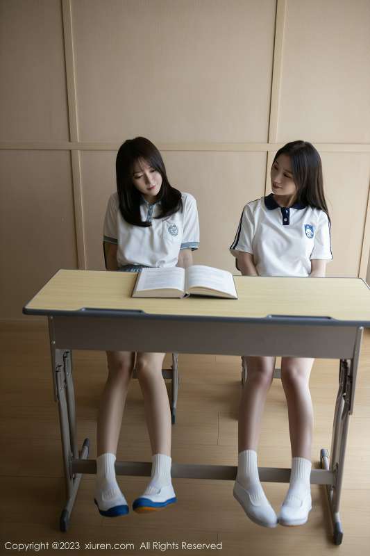 秀人网人气模特杏子五套内部私购新作合集 [372P+3V/1.82G]