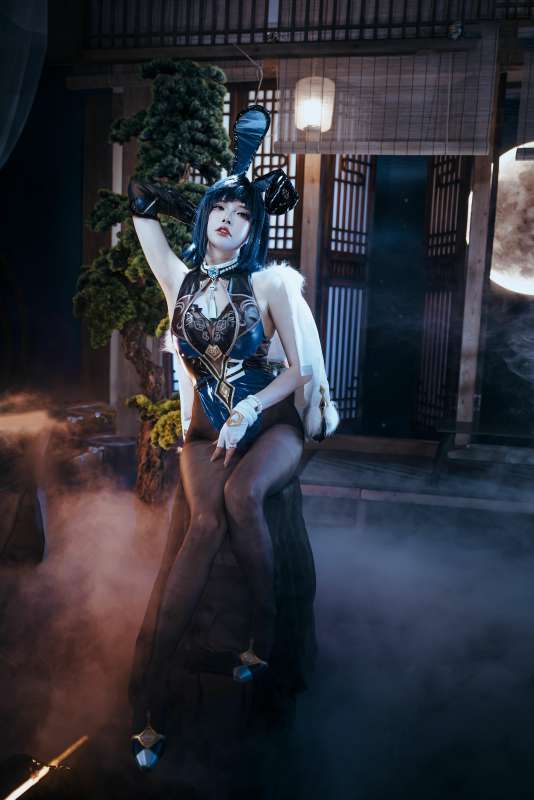 高质量网红秋和柯基(夏小秋)写真作品新作十套合集 [608P+6V/3.76G]