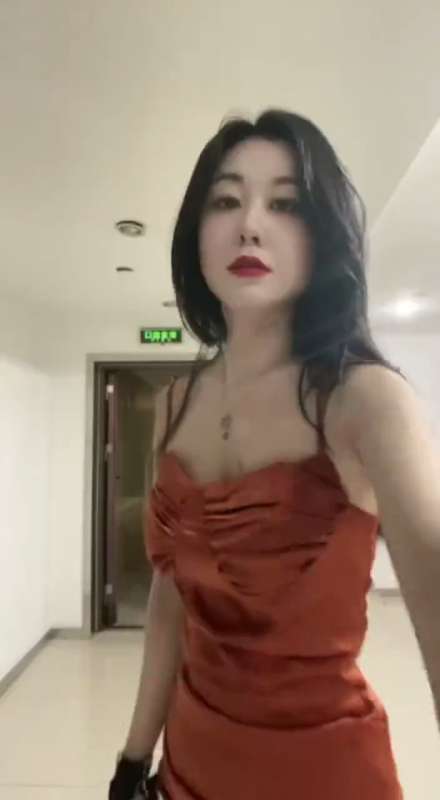 少妇舞姬六金定制舞蹈臀摇合集第二期 [31V/1.56G]