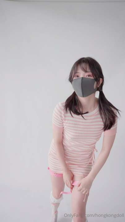 女神玩偶姐姐HongKongDoll九月上旬最新作合集 [2V/831M]