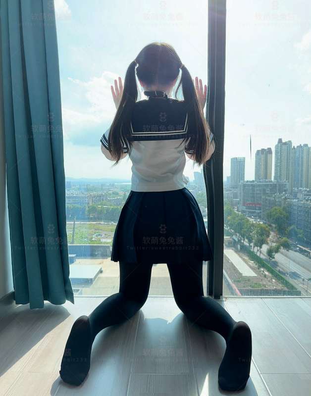 粉嫩网红软萌兔兔酱写真作品四套新作合集 [248P+7V/1.78G]