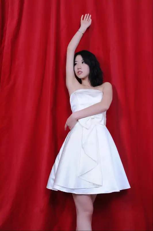 国模私拍 108套合集下载 [325.05G]