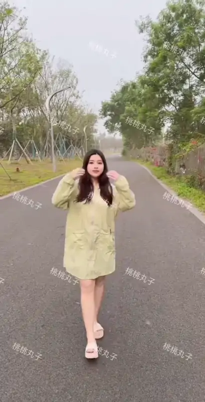 露出系反差网红桃桃丸子新作合集 [35V/766M]