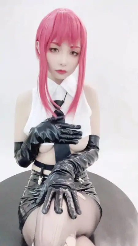 爆机少女喵小吉自拍向作品合集 [9V/904M]