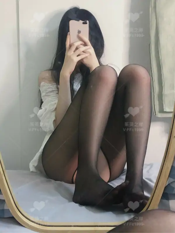 网红茱萸之岸私拍与舞蹈电臀摇合集 [54P+23V/1.84G]