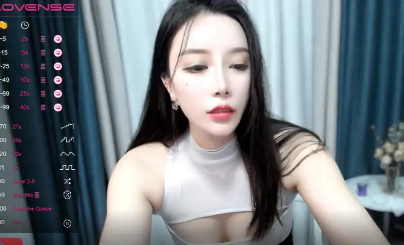 爱感直播smyingzi笛子舞 [1V/2.07G]