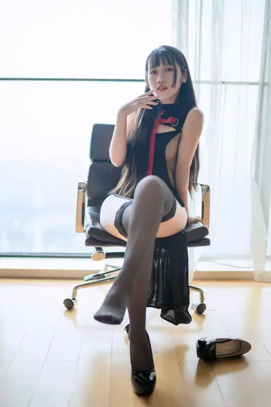 不呆猫 55套写真合集下载 [30.8G]