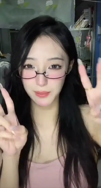 灌汤饱饱 合集下载 [10P+51V/1.80GB]