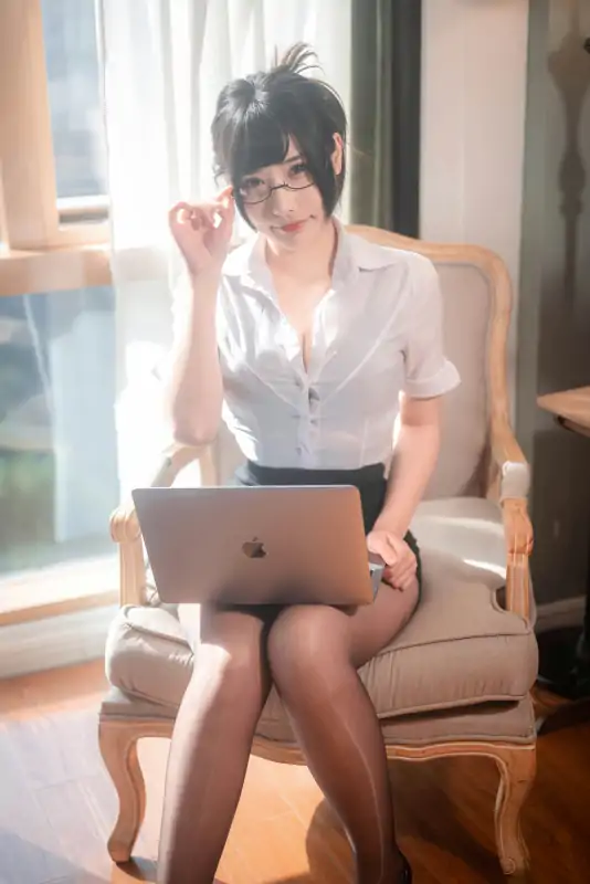 糖果果 16套合集下载 [12.1GB]