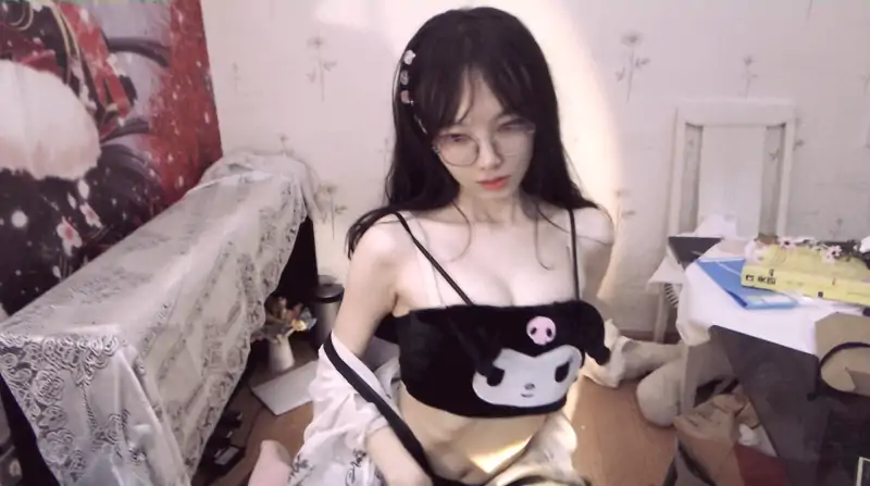 清月已经不困了 合集下载 [146P+149V/4.56G]