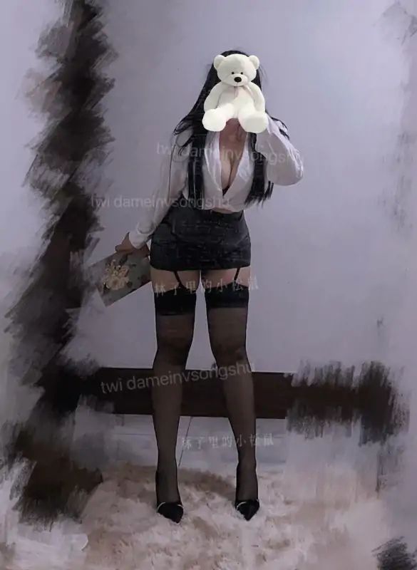 沈佳宜(林子里的小松鼠)(songshuyu11)(dameinvsongshu)(松鼠爱吃豆) 合集下载 [2.15G]