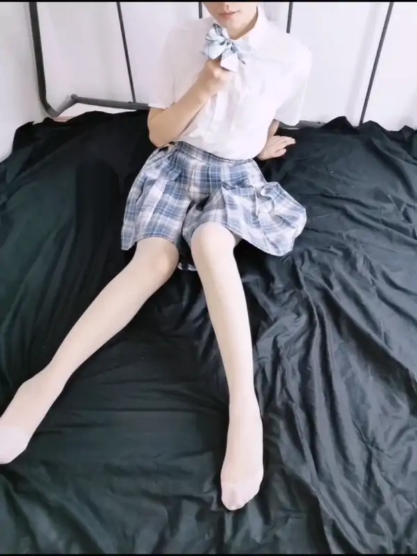 Ameskiss 合集下载 [14V/994.42MB]