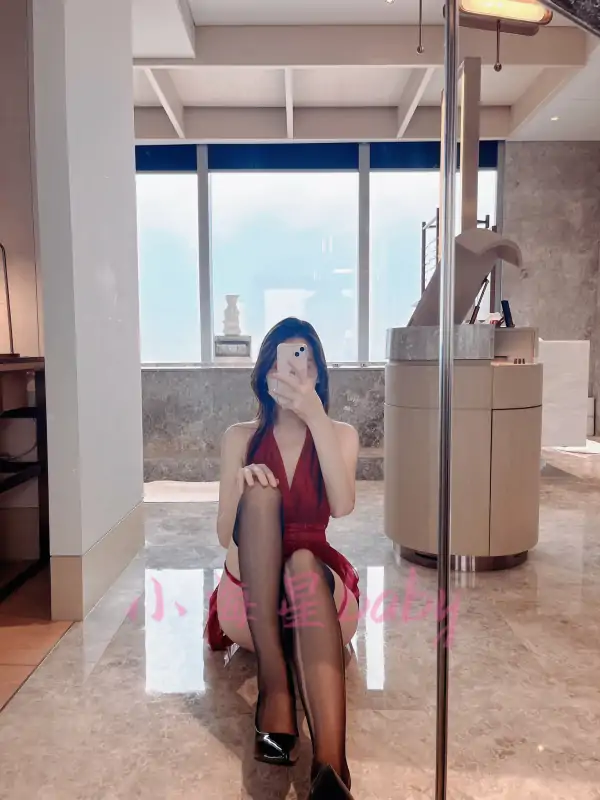 小海星 合集下载 [90P+70V/350.03MB]