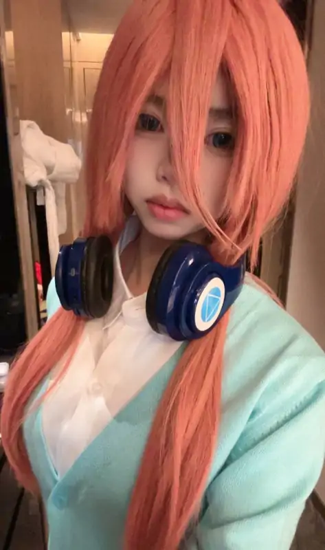 哦U(莹莹)(yngyng246132) 合集下载 [597MB]