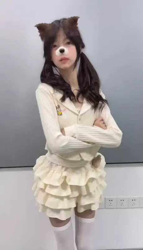 哦U(莹莹)(yngyng246132) 合集下载 [597MB]