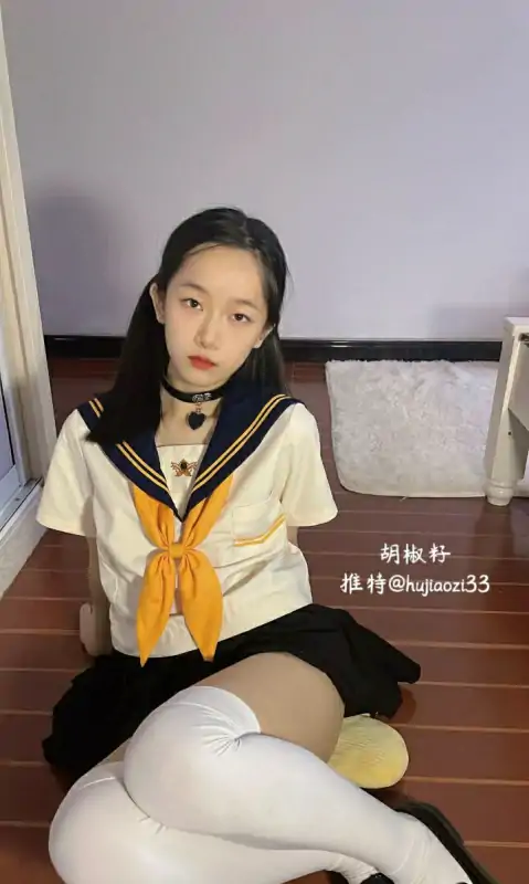 网红胡椒仔视图作品五月定制 [57P+11V/991M]