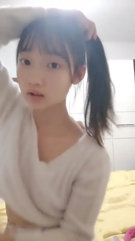 你的小学妹(喝醉蜗牛)(你的学妹) 合集下载 [19V/29.8G]