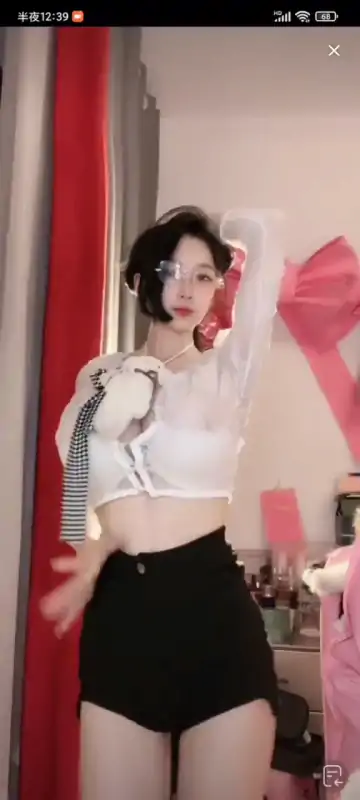 D音极品网红咩咩性感热舞合集 [25V/1.16G]